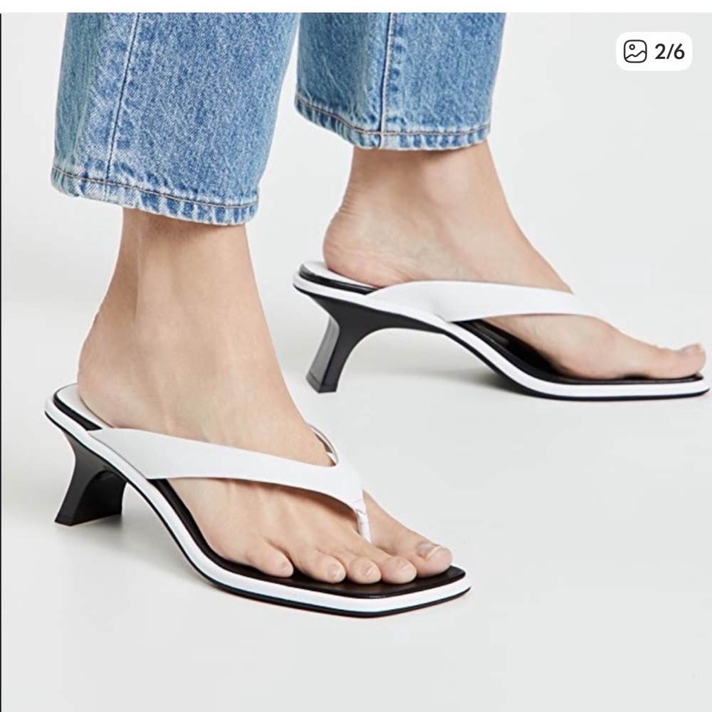 Jeffrey Campbell Black leather Square-Toe low heel Thong Sandals - Picture 9 of 9